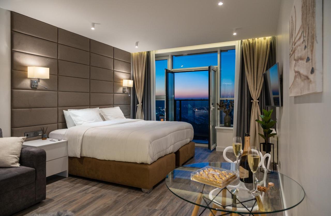 Victory-21 Luxury Apartment Center Киев Экстерьер фото