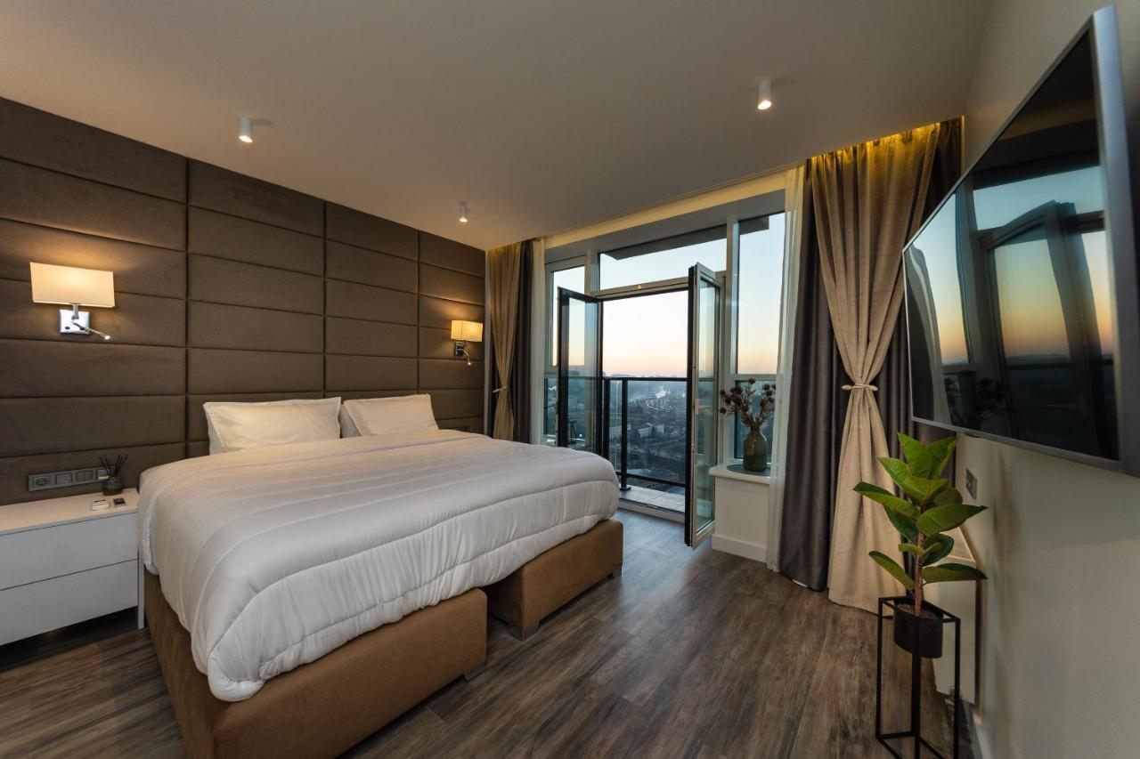 Victory-21 Luxury Apartment Center Киев Экстерьер фото