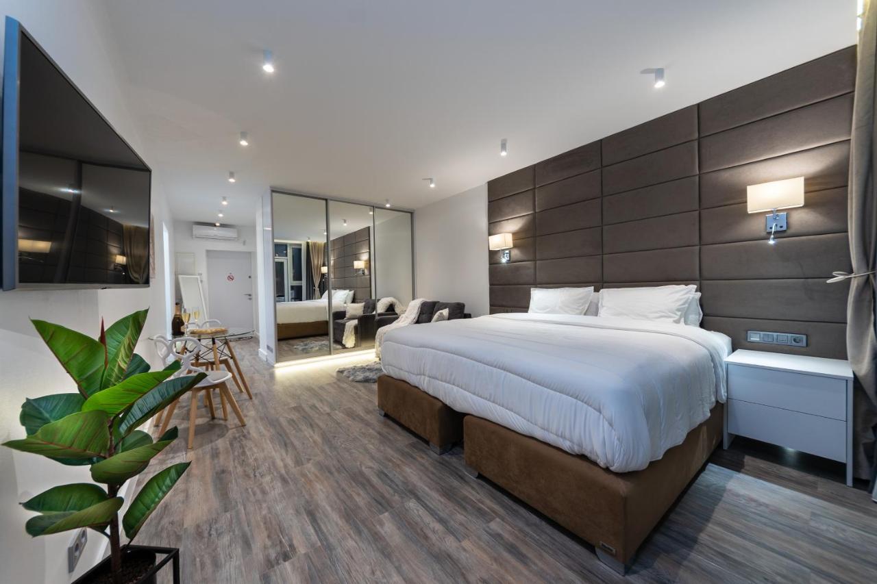 Victory-21 Luxury Apartment Center Киев Экстерьер фото