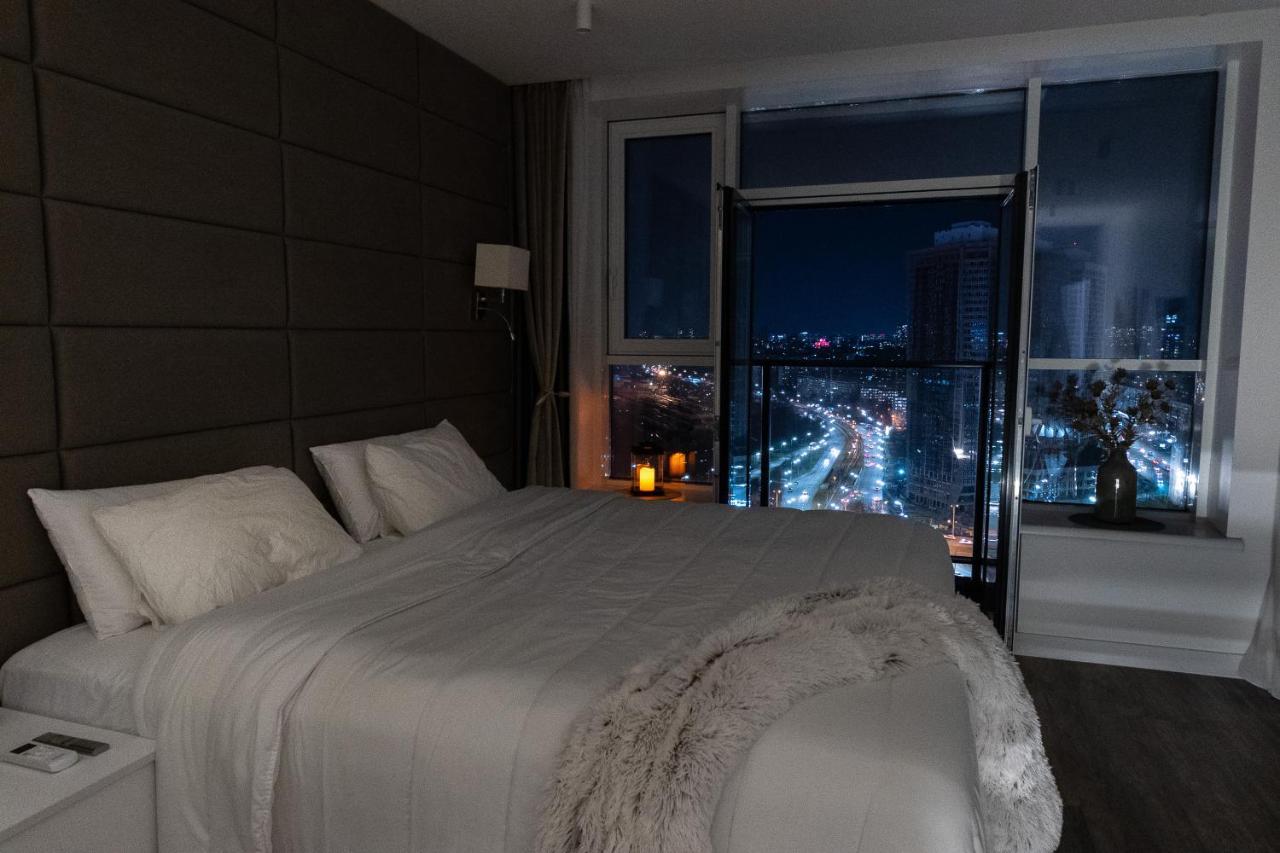 Victory-21 Luxury Apartment Center Киев Экстерьер фото