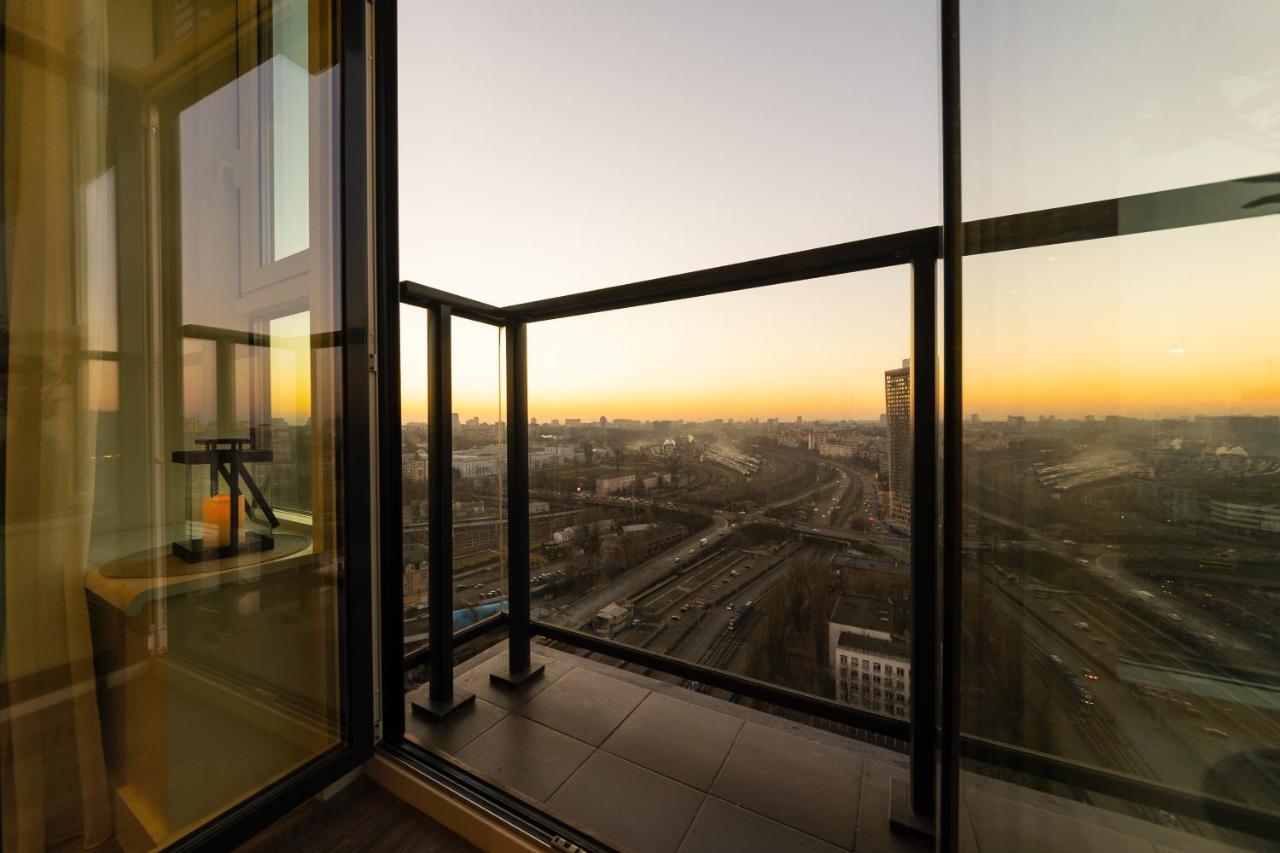 Victory-21 Luxury Apartment Center Киев Экстерьер фото